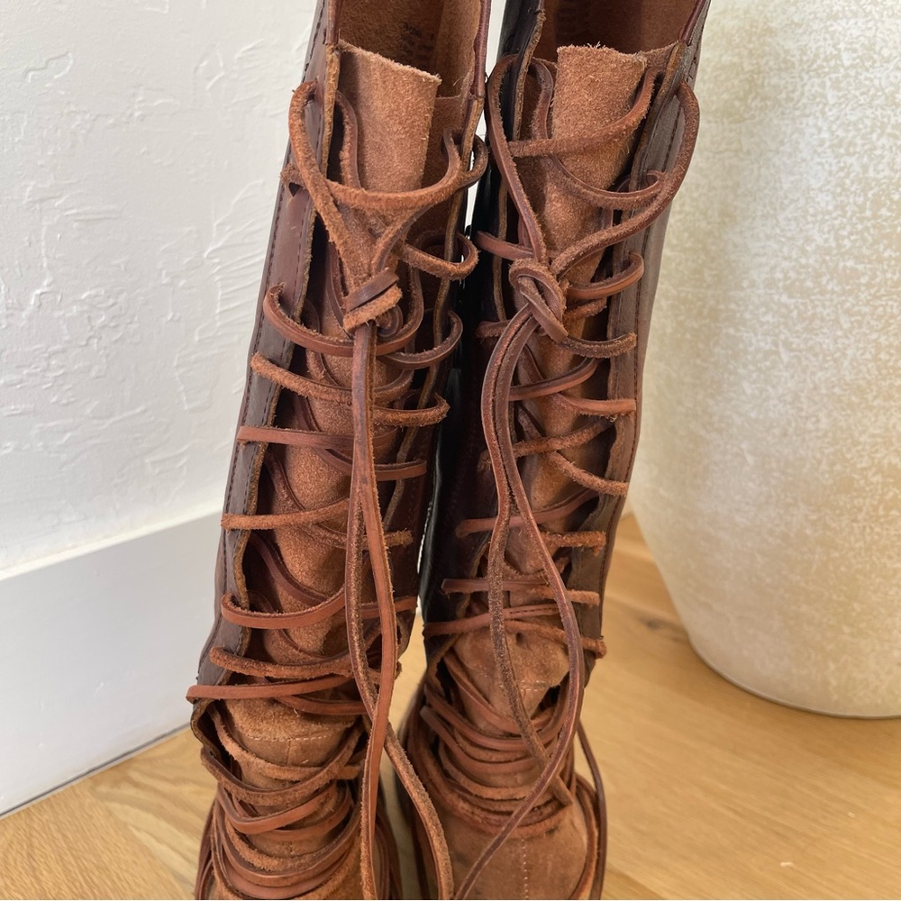 Freebird by Steven Coal Brown Cognac Leather Tall Tie Back Heeled Boots Size 8 - Picture 8 of 12